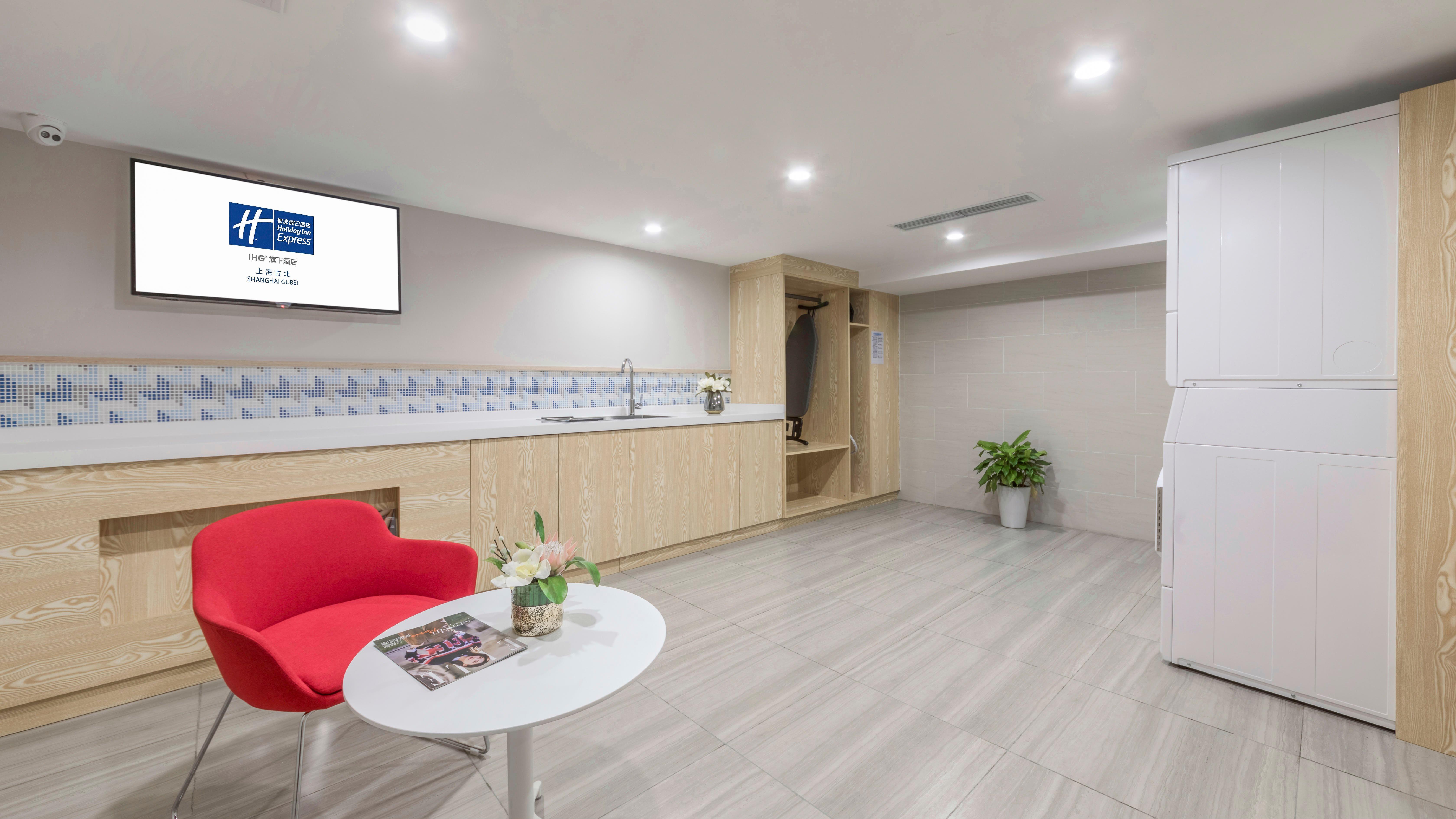 Holiday Inn Express Shanghai Gubei By Ihg Luaran gambar