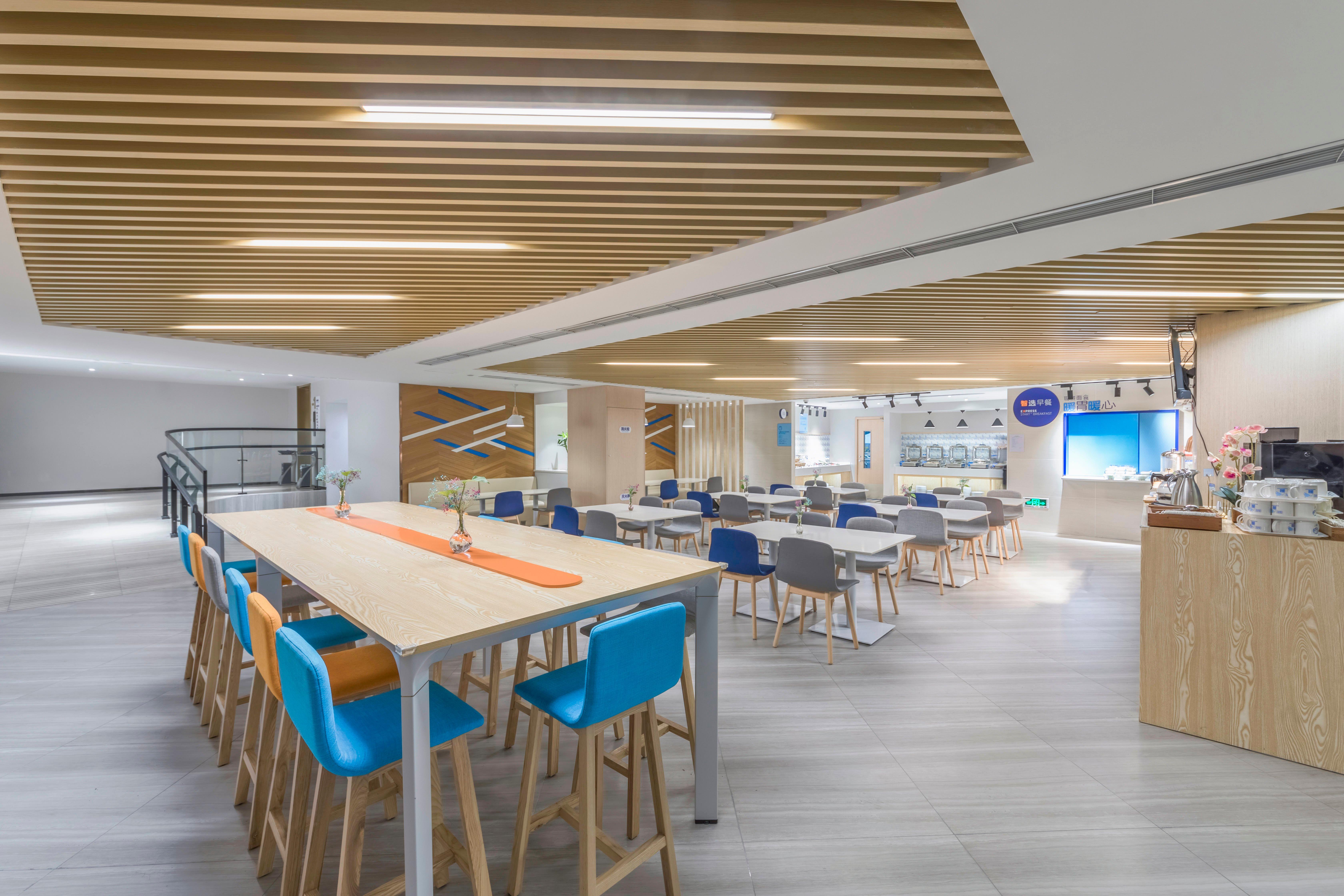 Holiday Inn Express Shanghai Gubei By Ihg Luaran gambar
