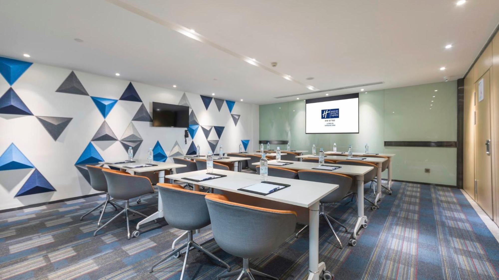 Holiday Inn Express Shanghai Gubei By Ihg Luaran gambar